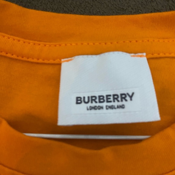 Burberry shirt - Picture 3 of 3